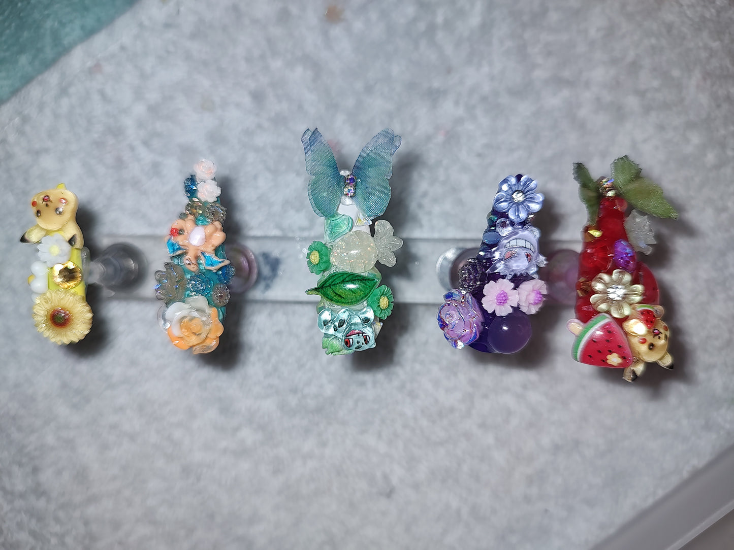 Custom press/glue on nails