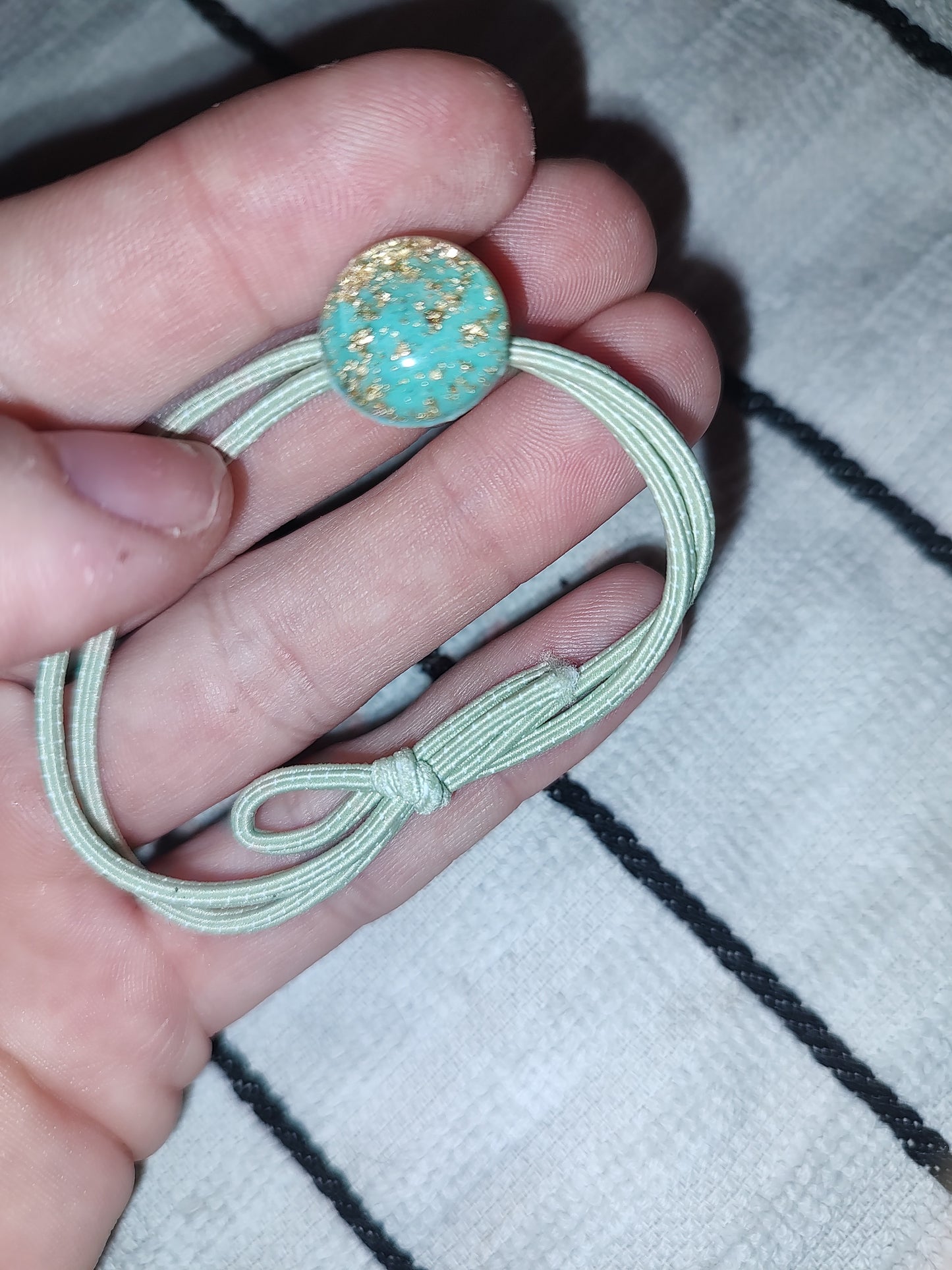 Beaded pens // DIY hair clippies