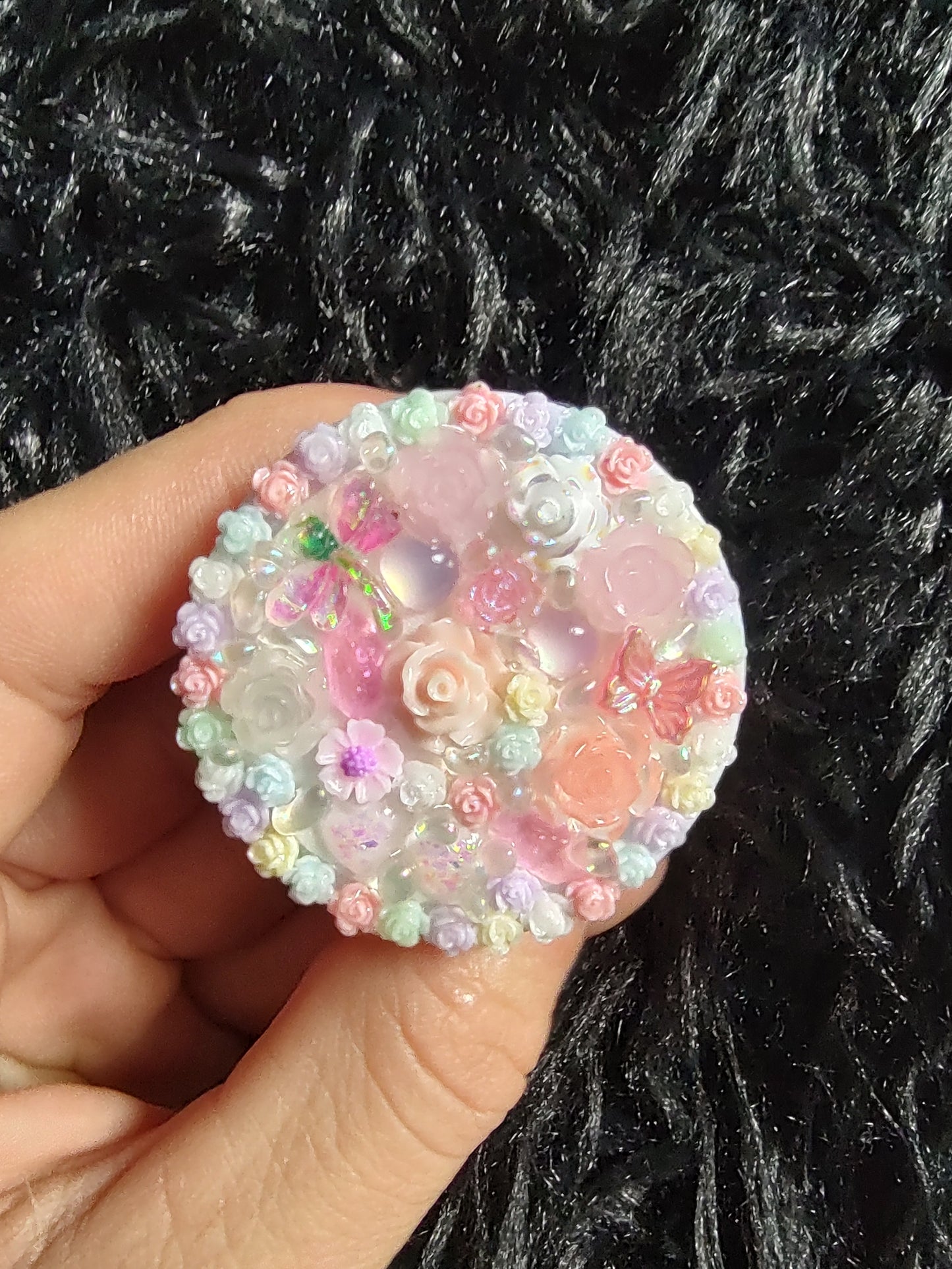 POP SOCKETS