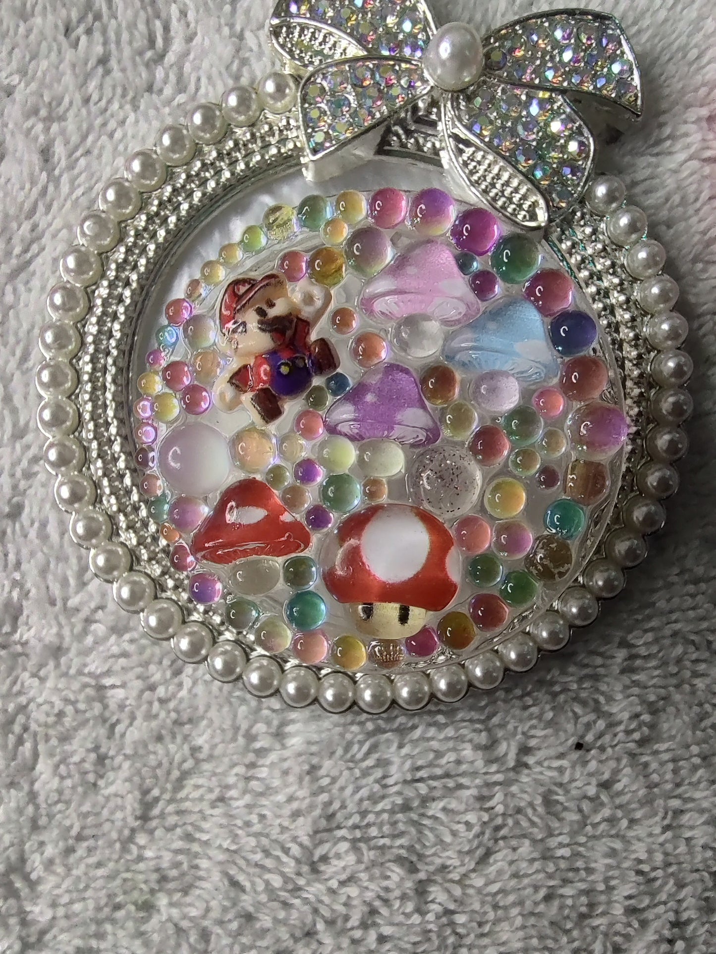 POP SOCKETS