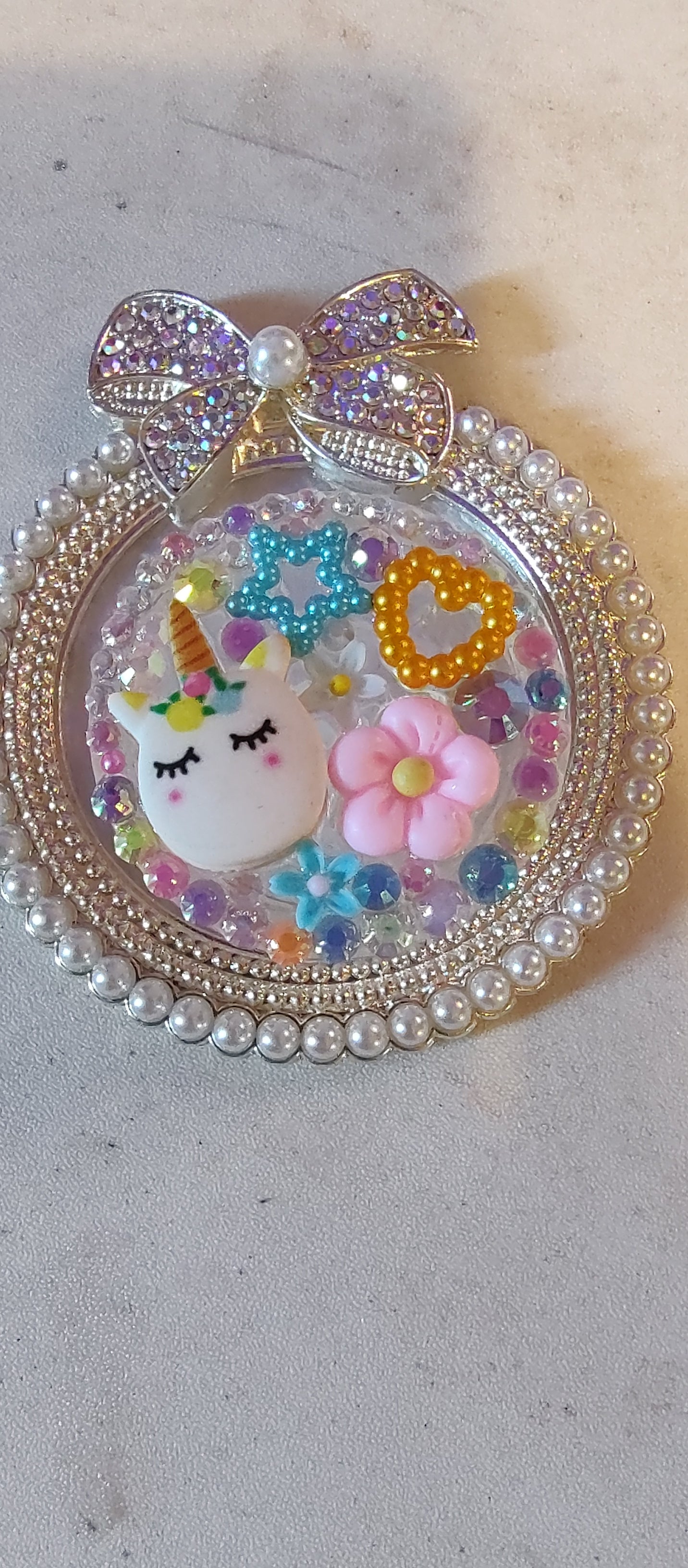 POP SOCKETS
