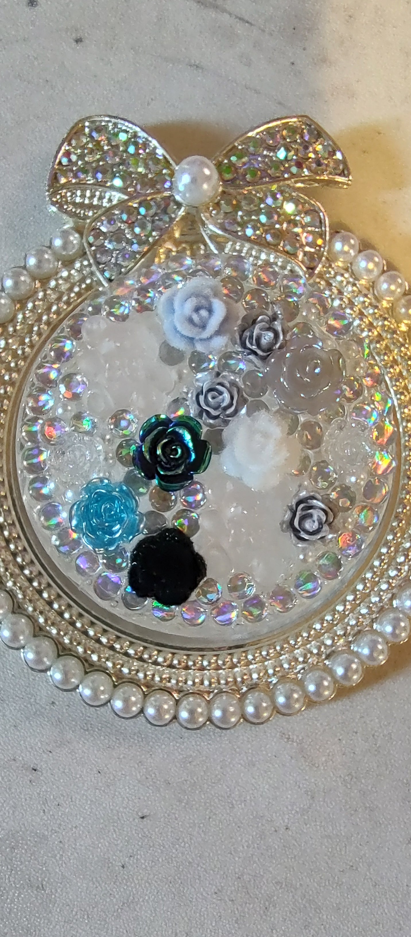 POP SOCKETS