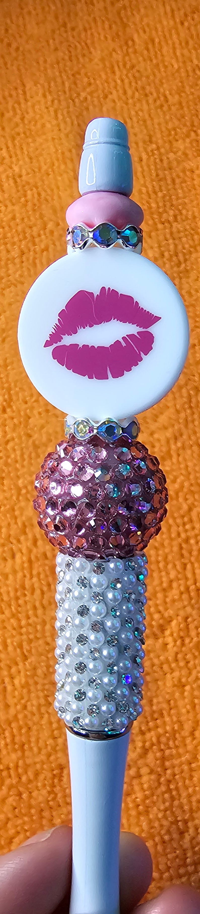 Beaded pens // DIY hair clippies