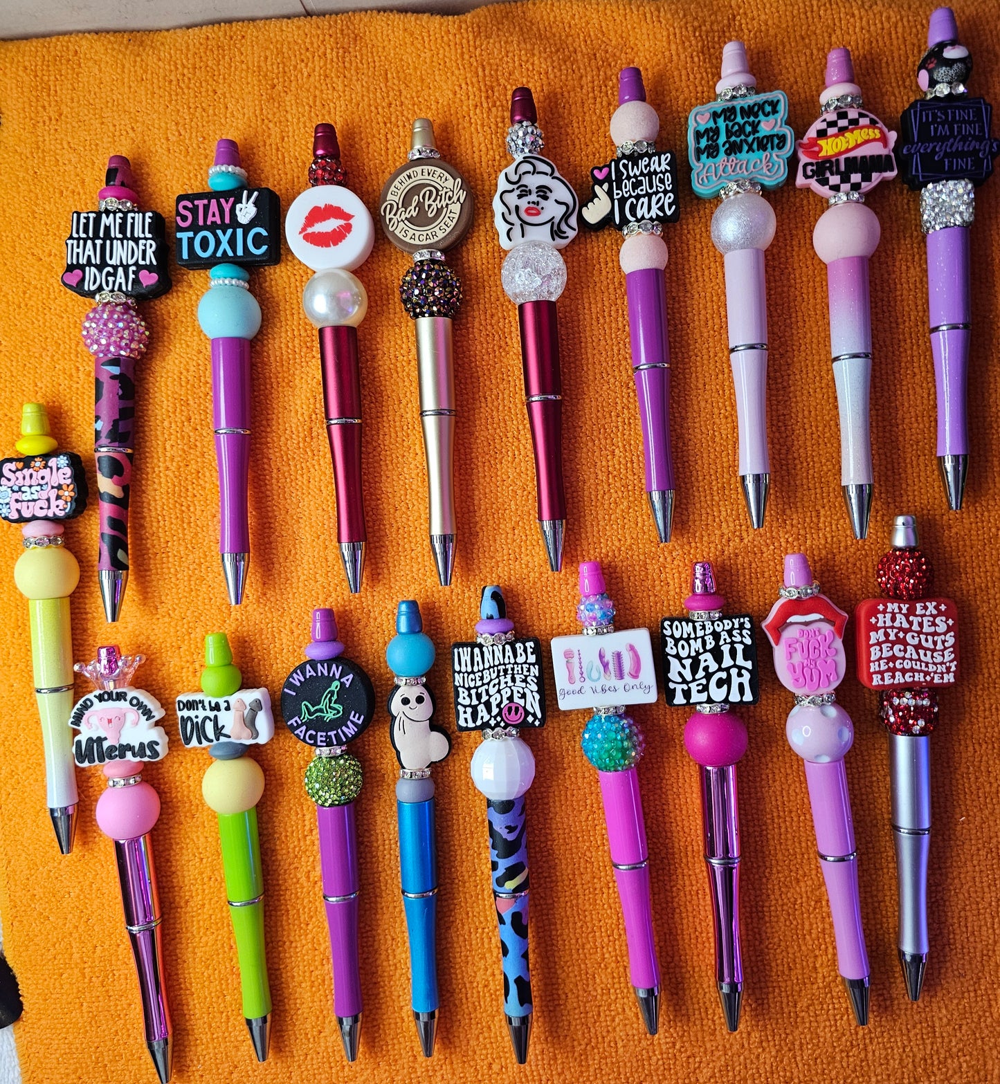Beaded pens // DIY hair clippies