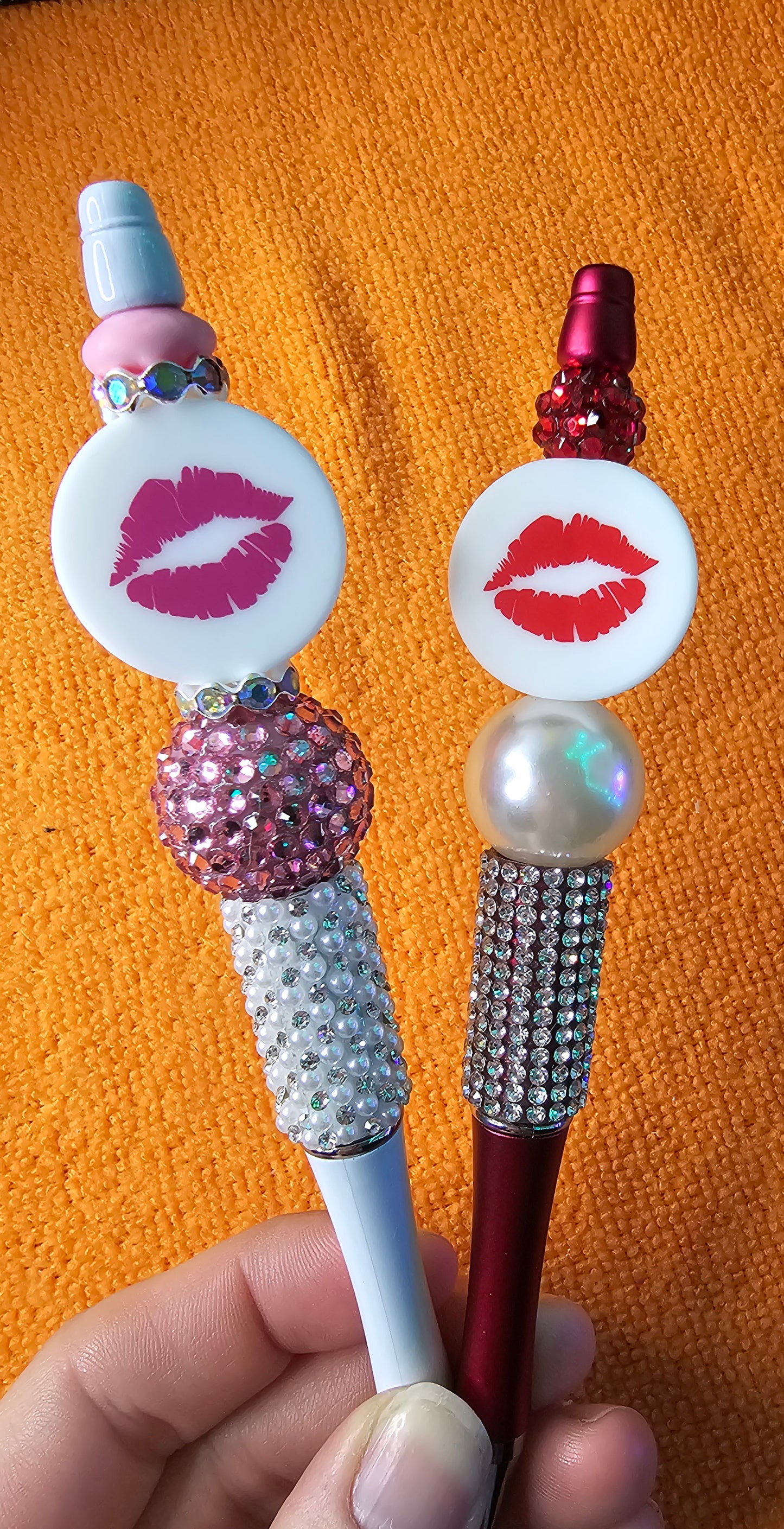 Beaded pens // DIY hair clippies