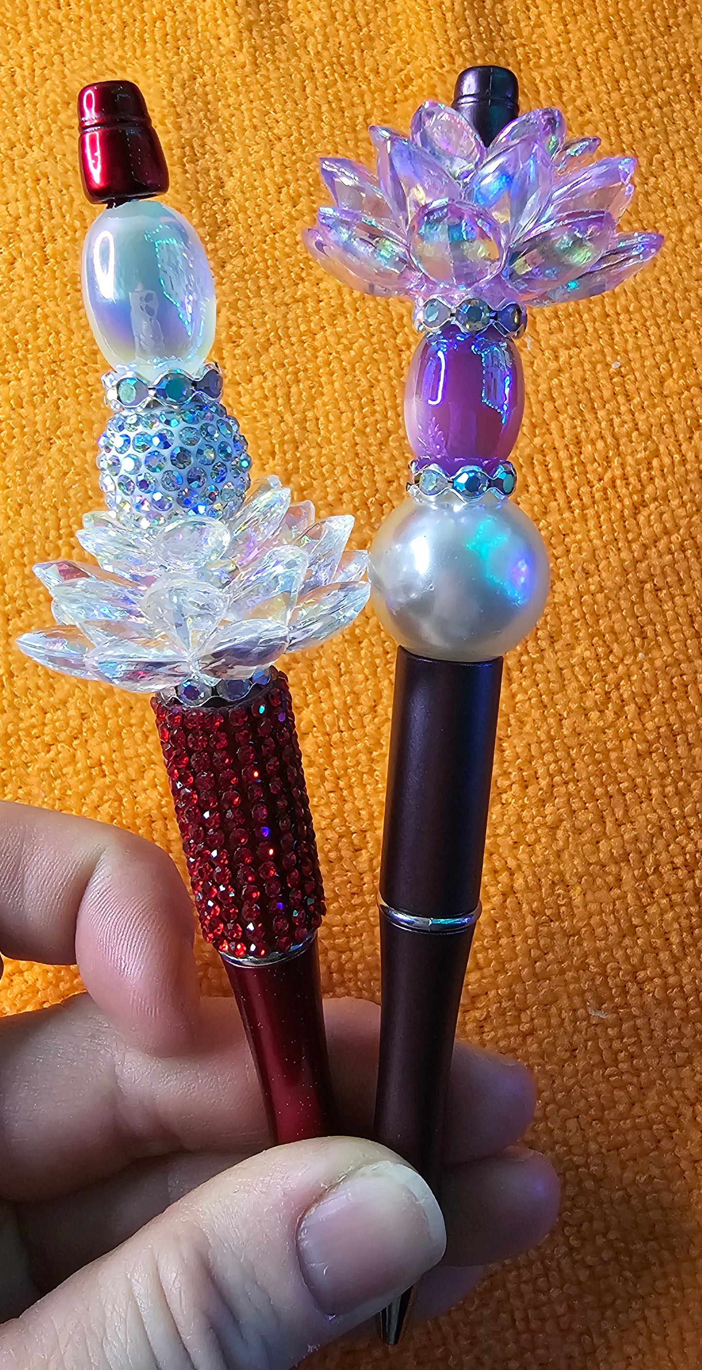 Beaded pens // DIY hair clippies